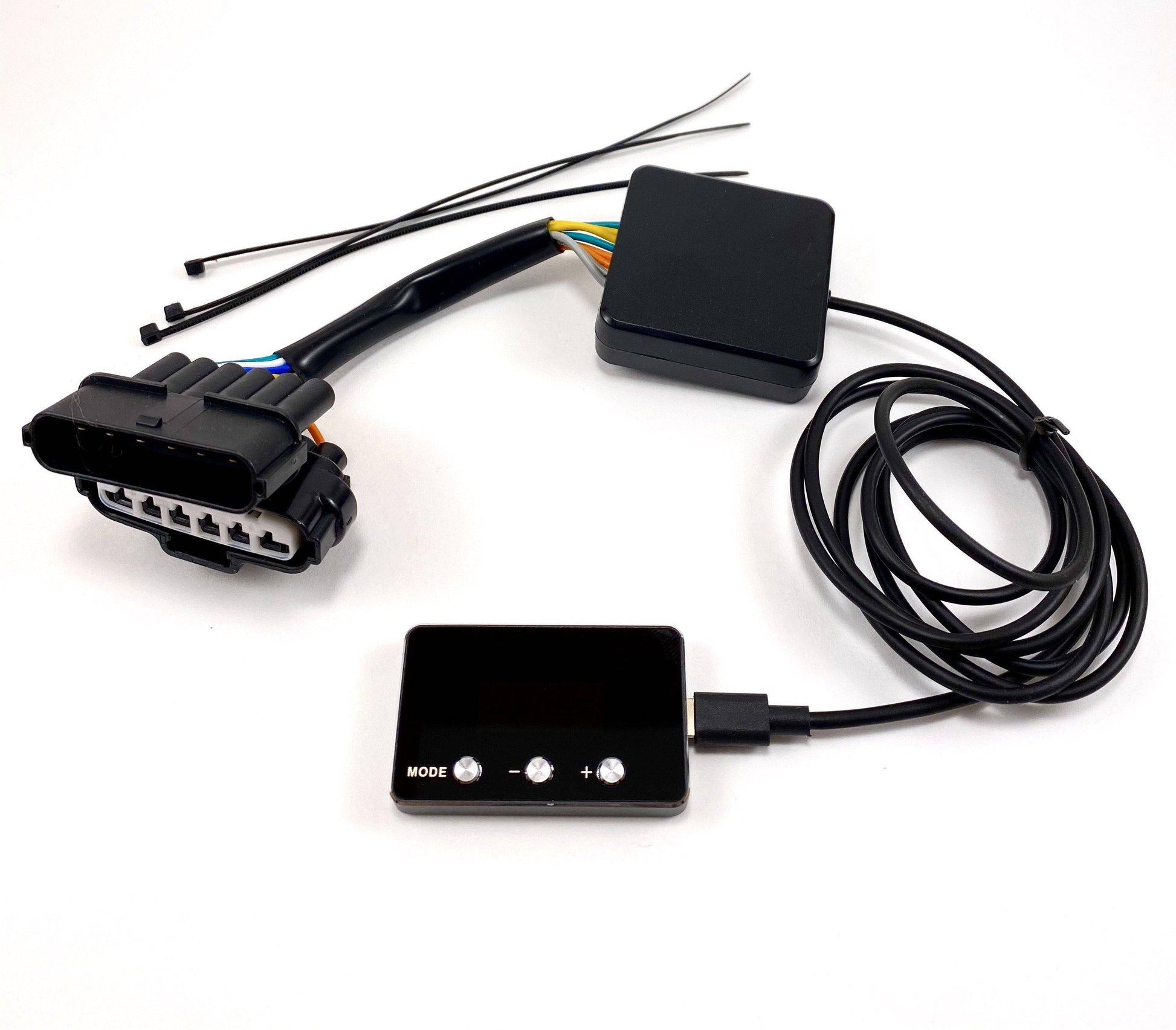 Giddy Up Throttle Response Controller 2016+ Toyota Tacoma - Mid-Atlantic Off-Roading